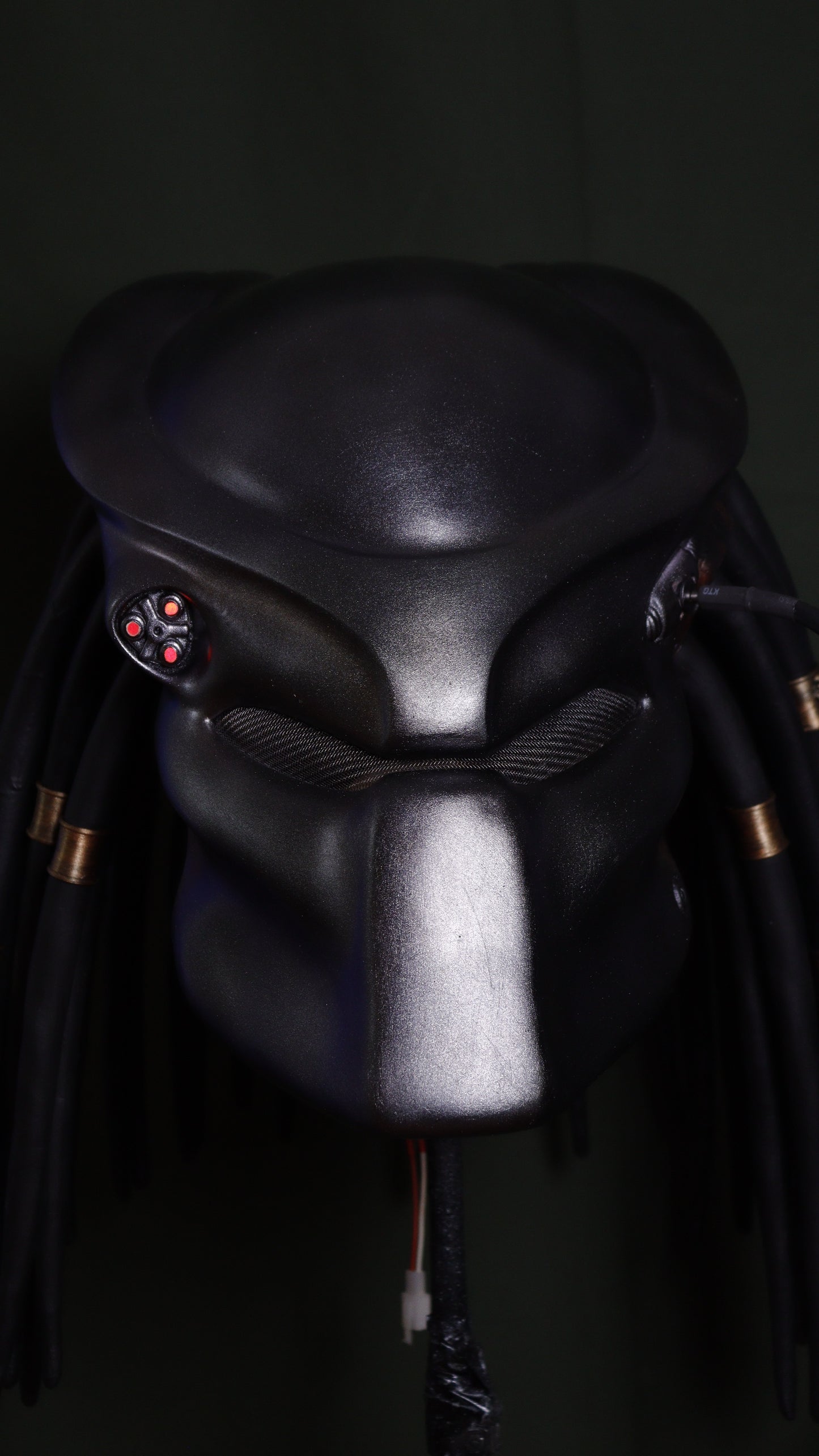 Máscara clásica Depredador 1987 animatronica, con Biohelmet