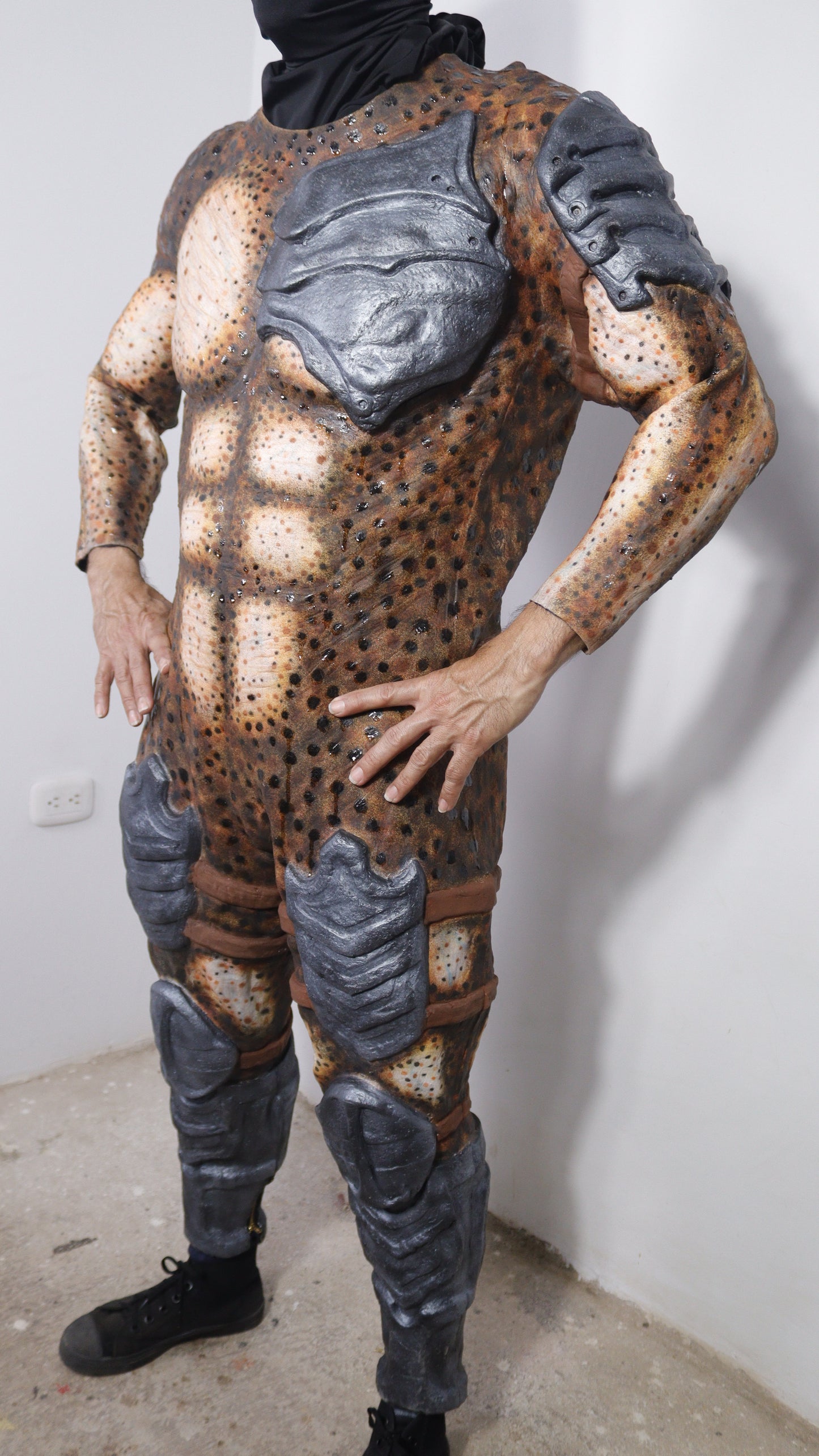 Traje depredador Wolf - Musculatura y piel corporal a medida "Body"